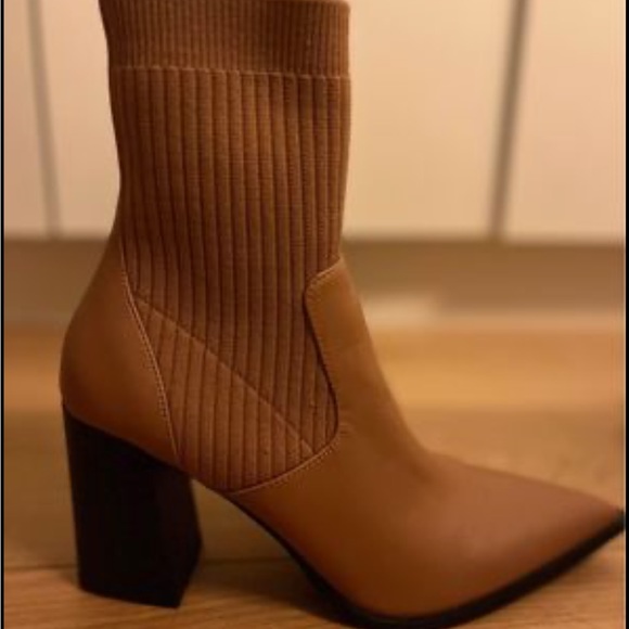 Open Edit Ankle Boots - Size 8 - Picture 3 of 3